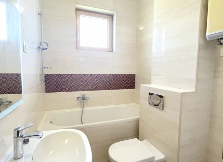 Apartment mit zwei Schlafzimmern und Meerblick in Becici, Wohnung mit Meerblick zum Verkauf in Montenegro, Wohnung in Becici kaufen, Haus in Region Budva kaufen