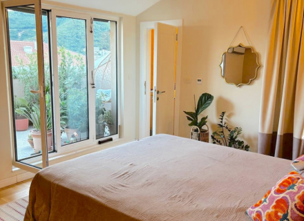 Dwupoziomowy apartament w centrum Budvy, apartamenty w Czarnogórze, apartamenty o wysokim potencjale wynajmu w Czarnogórze kupić, apartamenty w Czarnogórze kupić