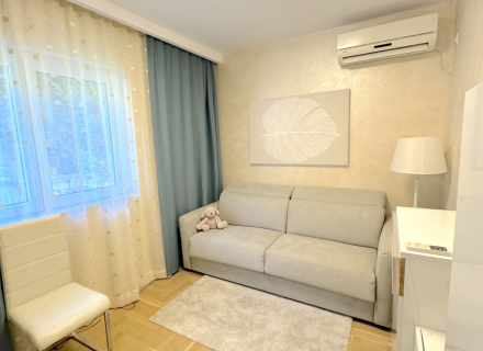 Drei-Zimmer-Wohnung in Rafailovici, Wohnungen in Montenegro kaufen, Wohnungen zur Miete in Becici kaufen