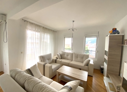 Apartment mit 1 Schlafzimmer in Buda mit Meerblick, Verkauf Wohnung in Becici, Haus in Montenegro kaufen
