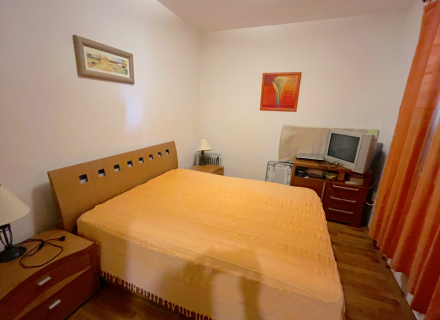 Ein-Zimmer-Wohnung in Petrovac, Wohnung mit Meerblick zum Verkauf in Montenegro, Wohnung in Becici kaufen, Haus in Region Budva kaufen