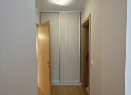 Zweizimmerwohnung im Zentrum von Budva, Verkauf Wohnung in Becici, Haus in Montenegro kaufen