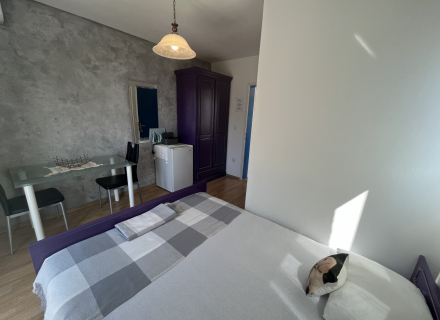 Dreistöckige Villa in Budva mit Meerblick, Montenegro Immobilien, Immobilien in Montenegro