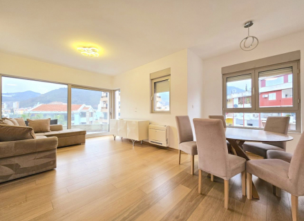 Trzypokojowe mieszkanie w najlepszej części Budvy, Czarnogóra nieruchomości, nieruchomości w Czarnogórze, mieszkania w Region Budva, apartamenty w Region Budva