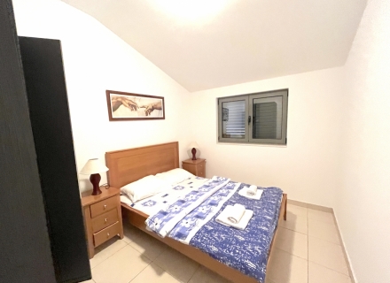 Apartment mit einem Schlafzimmer in Becici mit Meerblick, Wohnung mit Meerblick zum Verkauf in Montenegro, Wohnung in Becici kaufen, Haus in Region Budva kaufen
