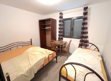 Budva'da üç katlı ev, Karadağ Villa Fiyatları Karadağ da satılık ev, Montenegro da satılık ev, Karadağ satılık villa