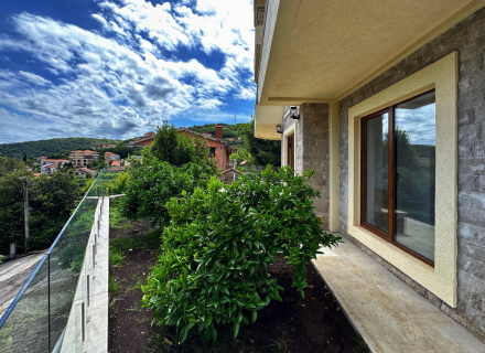 Apartament z jedną sypialnią i widokiem na morze w Kamenari, mieszkanie na sprzedaż w Herceg Novi, sprzedam mieszkanie w Baosici, kup dom w Czarnogórze
