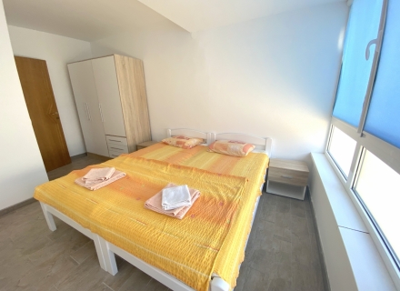 Apartment mit 2 Schlafzimmern in Rafailovici, Wohnungen in Montenegro, Wohnungen mit hohem Mietpotential in Montenegro kaufen
