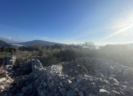 Meline'de Deniz Manzaralı Arsa, Montenegro da satılık arsa, Montenegro da satılık imar arsası