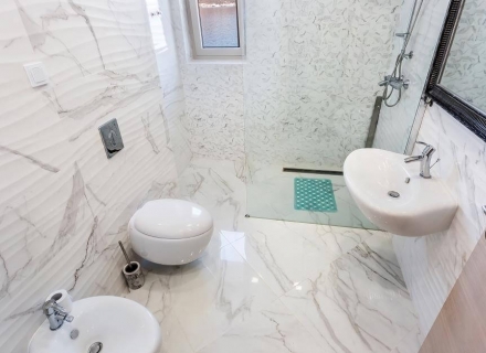 Birinci Deniz Hattı üzerinde modern villa, Krasici, Lustica Peninsula satılık müstakil ev, Lustica Peninsula satılık müstakil ev