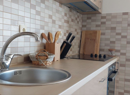 Apartament z 2 sypialniami i widokiem na morze, Djenovici, Herceg Novi, mieszkania do wynajęcia w Baosici kup, mieszkania Na sprzedaż w Czarnogórze, mieszkania w Czarnogórze sprzedaż