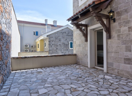 Luštica Koyu'nda Satılık İki Yatak Odalı Daire, Lustica Peninsula da satılık evler, Lustica Peninsula satılık daire, Lustica Peninsula satılık daireler