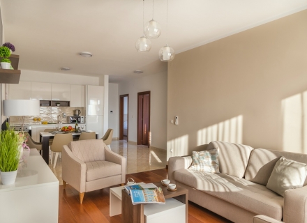 Apartment mit zwei und drei Schlafzimmern im Hotelkomplex, Becici, Wohnungen in Montenegro kaufen, Wohnungen zur Miete in Becici kaufen