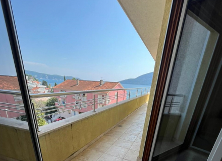 Satılık!

Topla ve Igalo sınırında, denize ve plajlara sadece 20 metre mesafede, Herceg Novi’de iki şık ve aydınlık daire satılıktır.