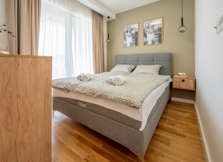 Moderna vila u Tivtu sa bazenom, prodaja kuća Crna Gora, kupiti vilu u Region Tivat, vila blizu mora Bigova