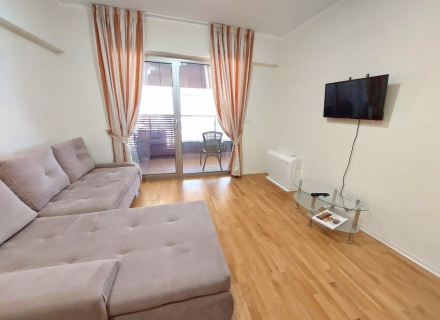 Becici'de Ön Sırada Tek Yatak Odalı Daire, Karadağ'da satılık otel konsepti daire, Karadağ'da satılık otel konseptli apart daireler, karadağ yatırım fırsatları