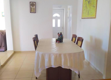 Schönes Haus in Budva mit Meerblick., Haus in der Nähe des Meeres Montenegro, Haus Kaufen in Region Budva