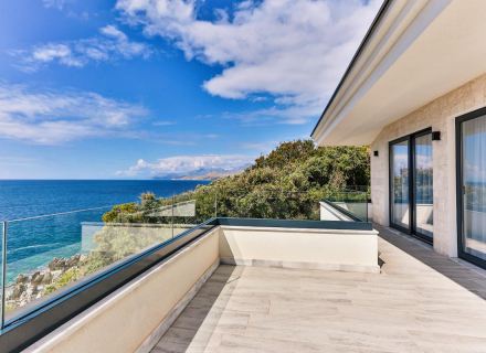 Exklusive Villen in 1 Meereslinie in Utjeha, Villa in Region Bar and Ulcinj kaufen, Villa in der Nähe des Meeres Bar