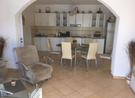 Kuća u Krucama, Utjeha, Nekretnine Crna Gora, nekretnine u Crnoj Gori, Region Bar and Ulcinj prodaja kuća