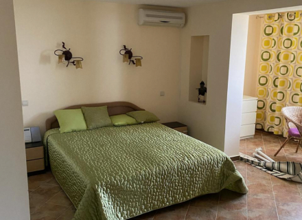 Villa mit wunderschönem Grundstück und Swimmingpool in Ratac, Bar, Villa in Region Bar and Ulcinj kaufen, Villa in der Nähe des Meeres Bar