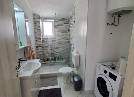 Kuća u Sutomoru je idealna za izdavanje apartmana kao mini hotel., Bar kuća kupiti, kupiti kuću u Crnoj Gori, kuća s pogledom na more u Crnoj Gori