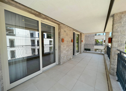 Apartament z jedną sypialnią w Portonovi, Kumbor, apartament z widokiem na morze Na sprzedaż w Czarnogórze, kupić mieszkanie w Baosici, dom w Herceg Novi kup