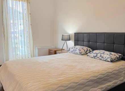 Zwei-Zimmer-Wohnung in Budva, nur 50 m vom Meer entfernt, Montenegro Immobilien, Immobilien in Montenegro, Wohnungen in Region Budva