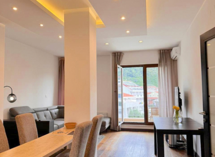 Zwei-Zimmer-Wohnung in Budva, nur 50 m vom Meer entfernt, Wohnungen in Montenegro, Wohnungen mit hohem Mietpotential in Montenegro kaufen