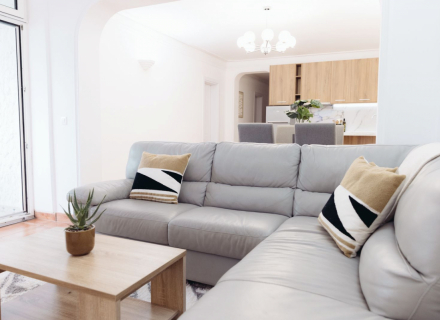 Zwei-Zimmer-Apartment in Sv. Stefan mit Meerblick, Wohnungen zum Verkauf in Montenegro, Wohnungen in Montenegro Verkauf, Wohnung zum Verkauf in Region Budva