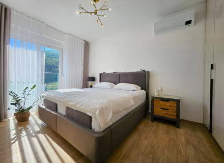 Apartament z trzema sypialniami w Budvie z widokiem na miasto, Czarnogóra nieruchomości, nieruchomości w Czarnogórze, mieszkania w Region Budva, apartamenty w Region Budva