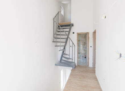 Moderne Maisonette-Wohnung in Đenovići zu verkaufen – in der Nähe von Portonovi, Montenegro Immobilien, Immobilien in Montenegro, Wohnungen in Herceg Novi