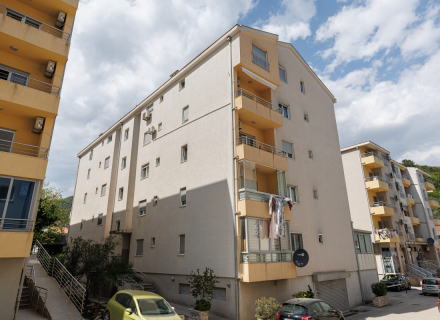 Jednopokojowe mieszkanie z dużym tarasem w Budvie, apartamenty w Czarnogórze, apartamenty o wysokim potencjale wynajmu w Czarnogórze kupić, apartamenty w Czarnogórze kupić