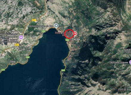 Prelijep penthouse na prodaju u Risnu sa fenomenalnim pogledom na more, kupoviti stan u Dobrota, prodaja kuće u Kotor-Bay, kupiti stan u Crnoj Gori