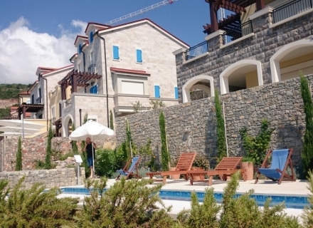 Ekskluzivni stambeni kompleks na Lustici, kupoviti stan u Krasici, prodaja kuće u Lustica Peninsula, kupiti stan u Crnoj Gori