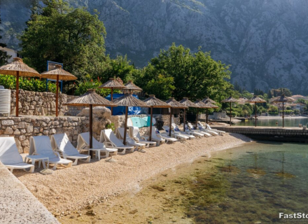 Zwei-Zimmer-Wohnung mit schönem Garten in Orahovac, Montenegro Immobilien, Immobilien in Montenegro, Wohnungen in Kotor-Bay
