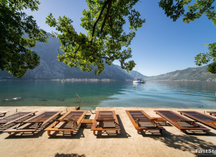 Zwei-Zimmer-Wohnung mit schönem Garten in Orahovac, Wohnungen in Montenegro, Wohnungen mit hohem Mietpotential in Montenegro kaufen