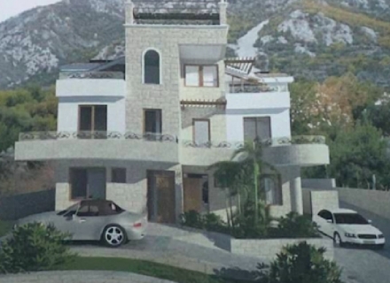 Urbanizovan plac sa dva nedovršena dupleksa Prčanj, Nekretnine u Crnoj Gori, prodaja nekretnina u Crnoj Gori, stanovi u Kotor-Bay