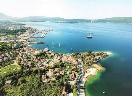 Tivat'ta panoramik deniz manzaralı yeni daire, Karadağ da satılık ev, Montenegro da satılık ev, Karadağ da satılık emlak