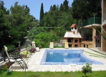 Havuzlu ve Deniz manzaralı Modern Villa Bar Green Belt dolgesinde, Karadağ Villa Fiyatları Karadağ da satılık ev, Montenegro da satılık ev, Karadağ satılık villa