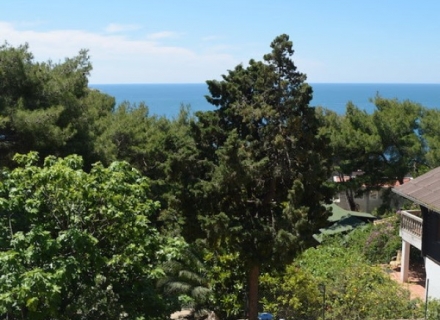 Havuzlu ve Deniz manzaralı Modern Villa Bar Green Belt dolgesinde, Karadağ da satılık havuzlu villa, Karadağ da satılık deniz manzaralı villa, Bar satılık müstakil ev