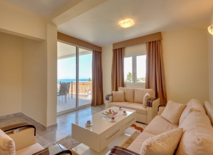 Gemütliches Hotel in der Nähe des Meeres, Gewerbeimmobilien in Region Bar and Ulcinj, Immobilien mit Mietpotential in Montenegro
