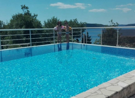 Apartment mit einem Schlafzimmer in Przno mit perfektem Meerblick., Wohnungen in Montenegro, Wohnungen mit hohem Mietpotential in Montenegro kaufen
