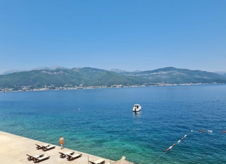Apartment mit Panoramablick auf das Meer, Lustica, Verkauf Wohnung in Krasici, Haus in Montenegro kaufen