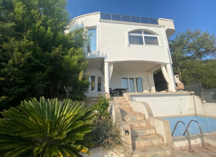 Schöne Villa mit Privatstrand hinter der Bar, Region Bar and Ulcinj Hausverkauf, Bar Haus kaufen, Haus in Montenegro kaufen