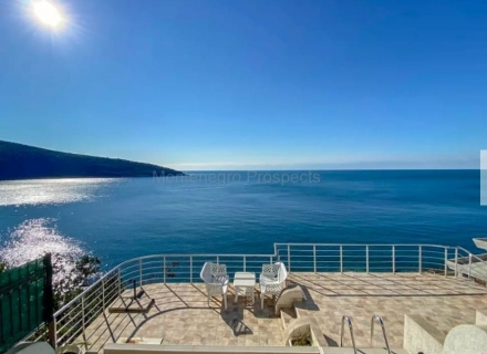 Prelepa vila sa privatnom plažom iza Bara, prodaja kuća Crna Gora, kupiti vilu u Region Bar and Ulcinj, vila blizu mora Bar