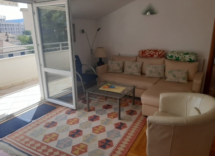 Dreizimmerwohnung in Biejla, Verkauf Wohnung in Baosici, Haus in Montenegro kaufen