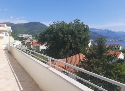 Dreizimmerwohnung in Biejla, Wohnungen in Montenegro kaufen, Wohnungen zur Miete in Baosici kaufen