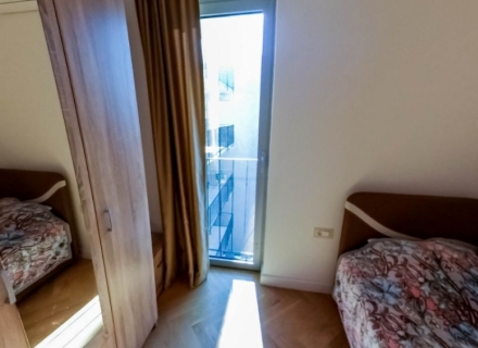 Apartment mit zwei Schlafzimmern in einem neuen Komplex, Dobrota, Wohnung mit Meerblick zum Verkauf in Montenegro, Wohnung in Dobrota kaufen, Haus in Kotor-Bay kaufen