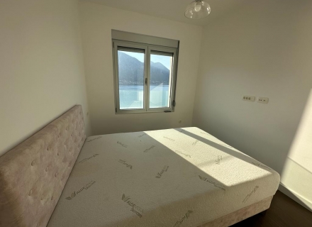Luxusapartment mit zwei Schlafzimmern mit Panoramablick auf die Bucht von Kotor, Dobrota, Wohnungen zum Verkauf in Montenegro, Wohnungen in Montenegro Verkauf, Wohnung zum Verkauf in Kotor-Bay