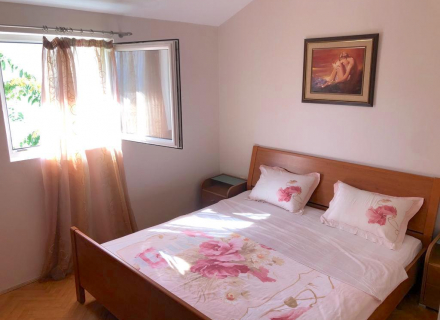 Apartment mit zwei Schlafzimmern in Budva, Verkauf Wohnung in Becici, Haus in Montenegro kaufen